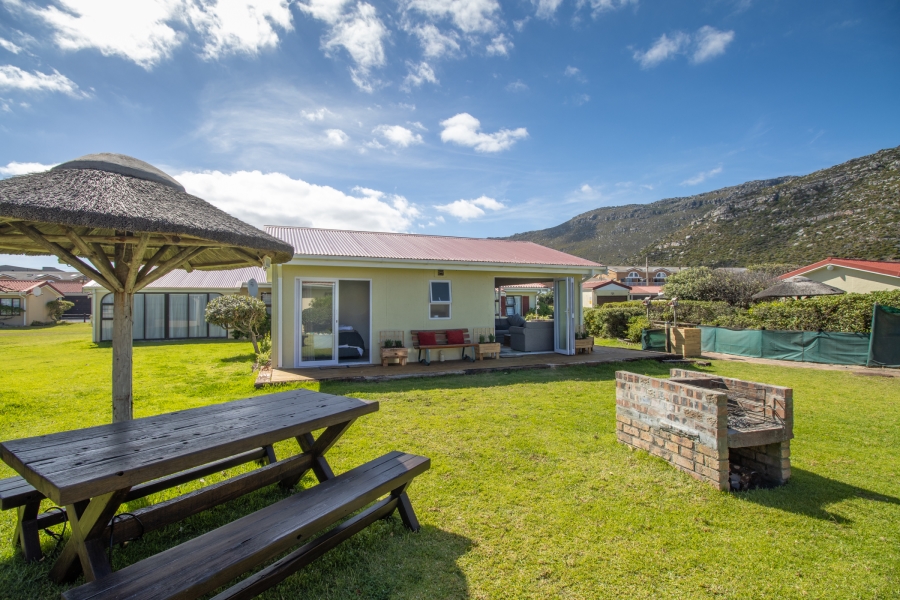 2 Bedroom Property for Sale in Fish Hoek Western Cape